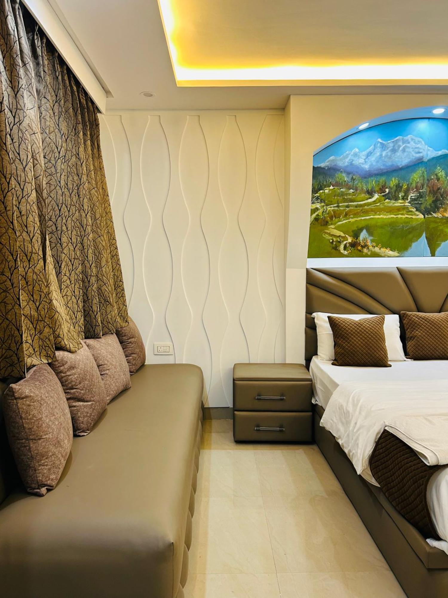 Bob Adventures Hotel Dehradún Kültér fotó