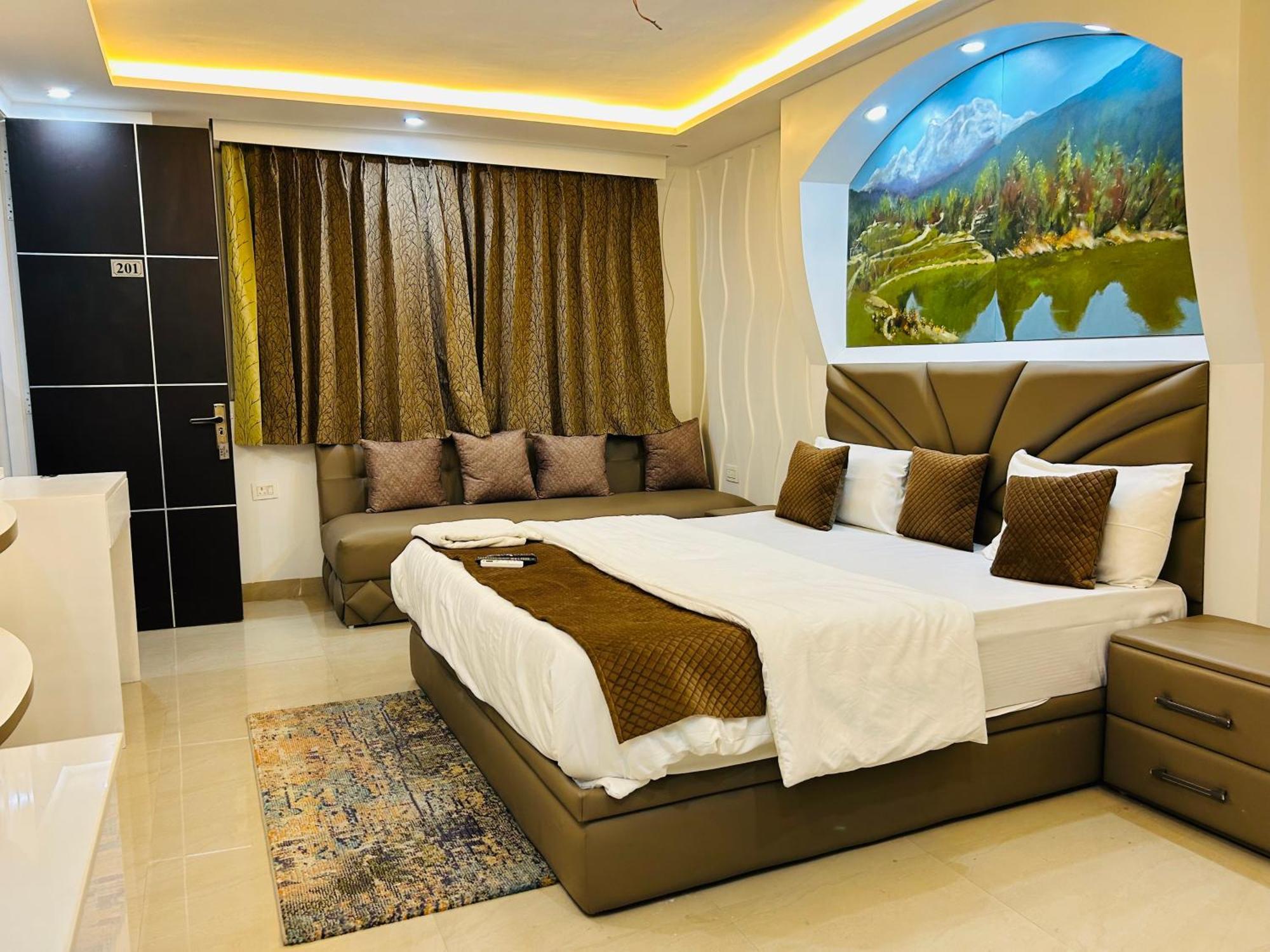 Bob Adventures Hotel Dehradún Kültér fotó